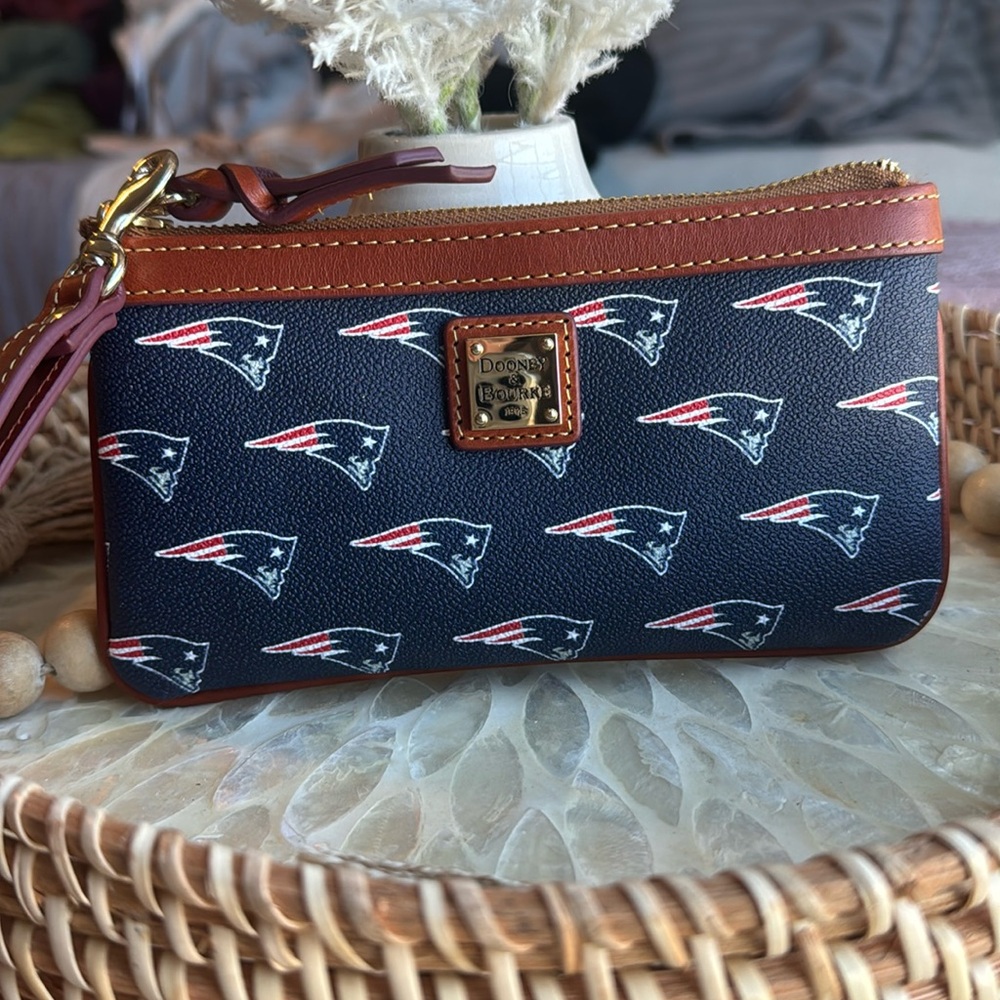 Dooney & Burke Patriots Wristlet